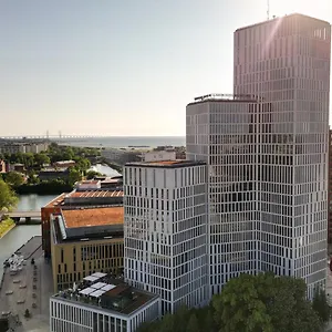 4* Отель Clarion Live